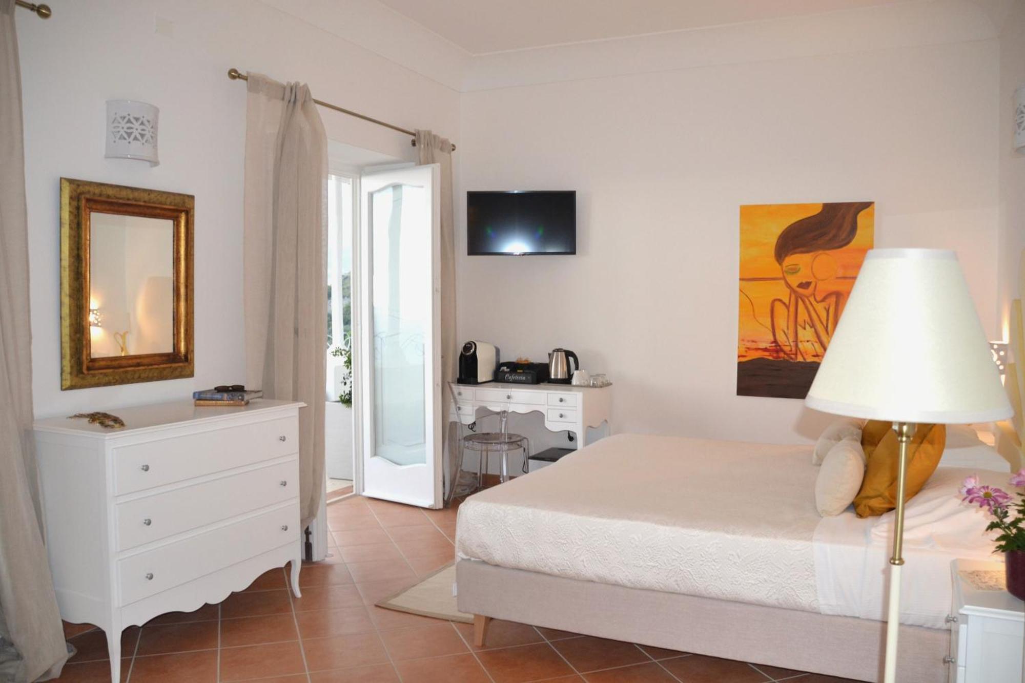 Villa Santa Chiara Positano Suites Exterior photo